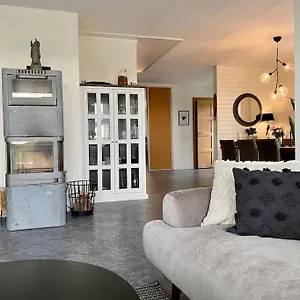 Lägenhet Villalaegenhet I Askim Med Havsutsikt, Göteborg